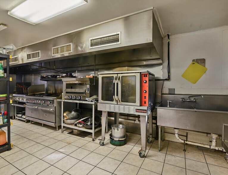 More Photos Of 2080 Milford Rd, East Stroudsburg Restaurant For Lease