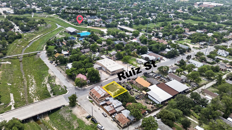 More Photos Of 905 Ruiz St, San Antonio Storefront For Sale