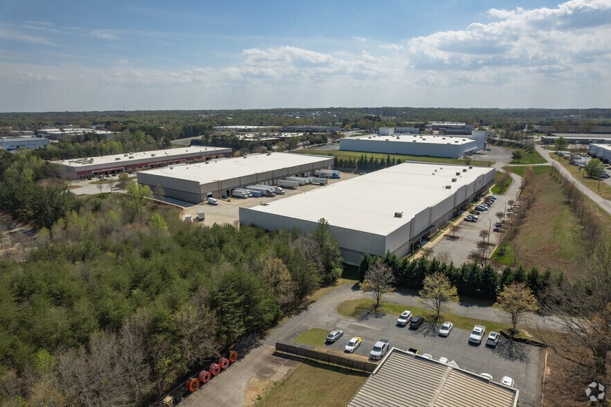 More Photos Of 200 Ben Hamby Dr, Greenville Warehouse For Lease
