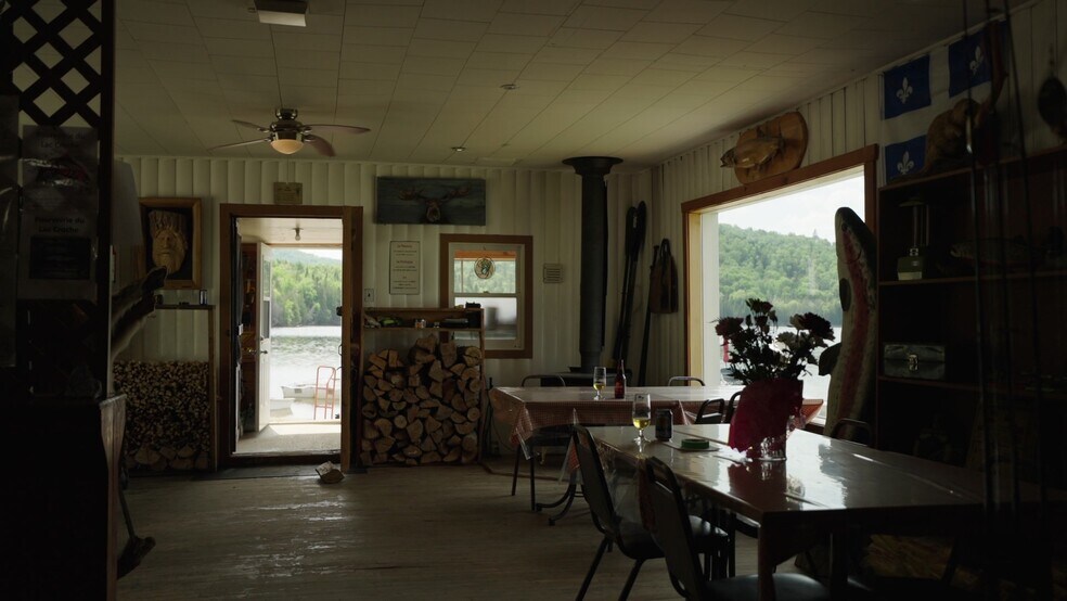 More Photos Of 1020 Ch Du Lac-Croche, Saint-come Sports And Entertainment For Sale
