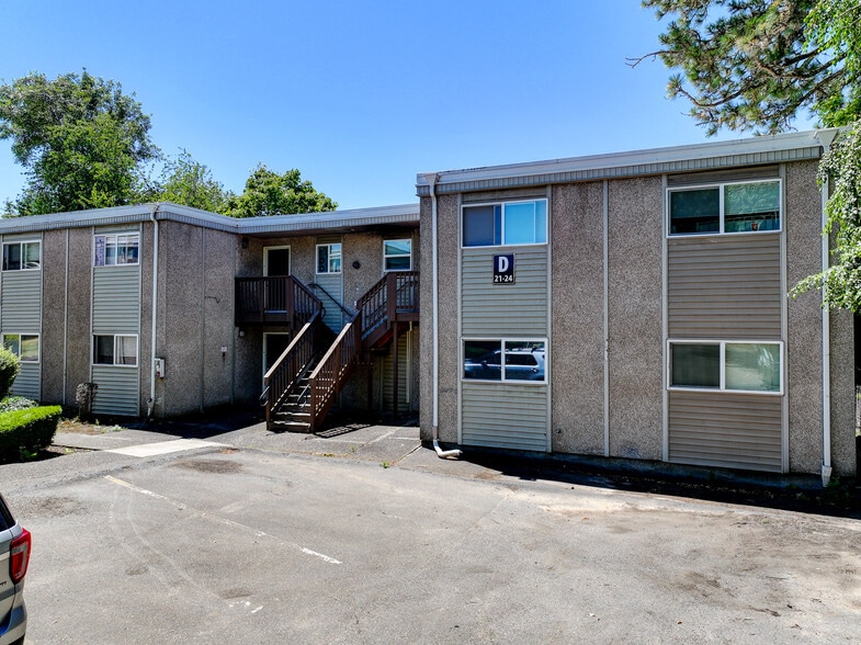 More Photos Of 13455 SE Oatfield Rd, Milwaukie Apartments For Sale