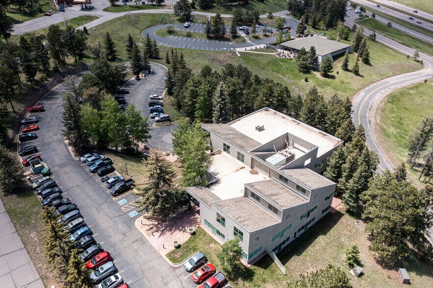 More Photos Of 433 Park Point Dr, Golden Office For Lease
