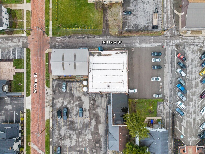 More Photos Of 138 S Market St, New Wilmington Storefront For Sale