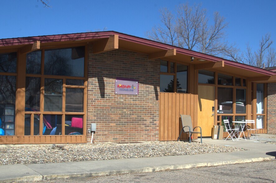 More Photos Of 1440 W 29th St, Loveland Medical For Lease
