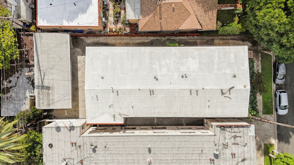 More Photos Of 904 N Spaulding Ave, Los Angeles Apartments For Sale