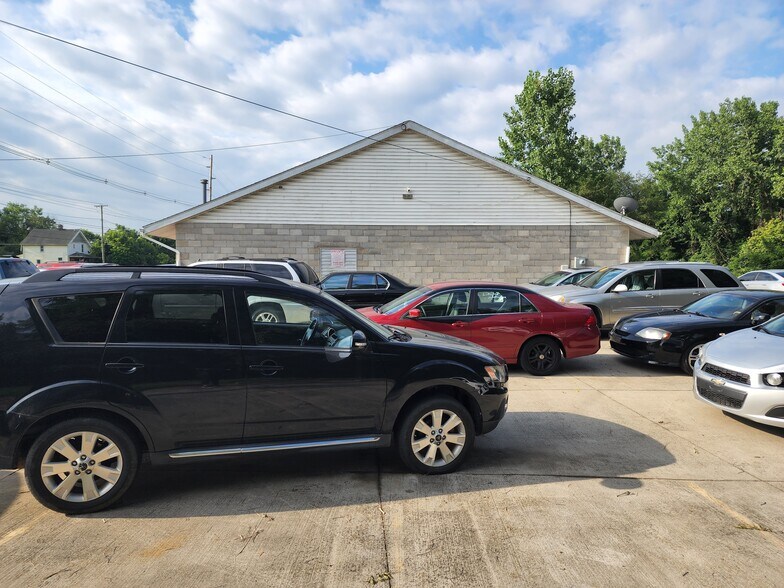 More Photos Of 2575 S High St, Columbus Auto Repair For Sale