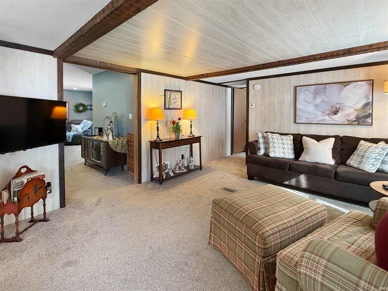 More Photos Of 5891 N US Highway 231, Jasper Industrial For Sale