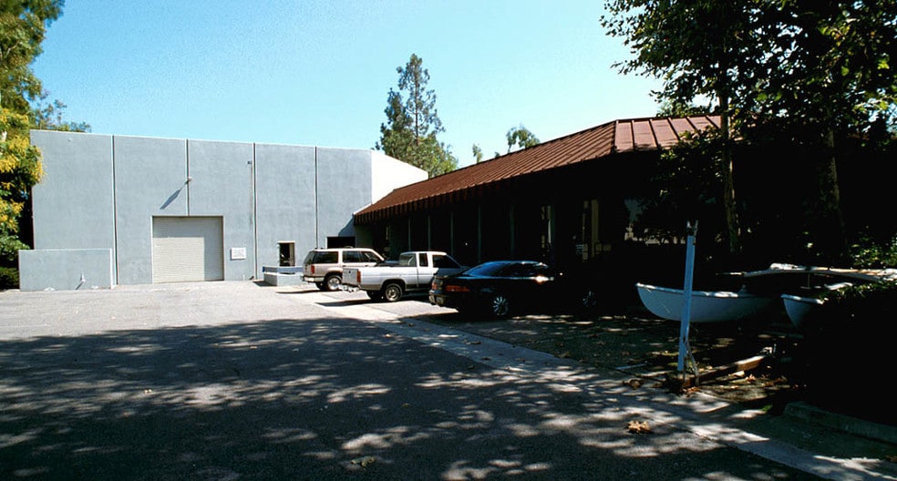 More Photos Of 1641 Langley Ave, Irvine Light Manufacturing For Lease