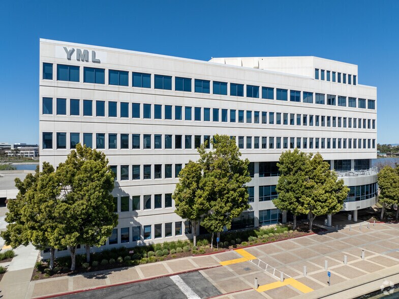 More Photos Of 255 Shoreline Dr, Redwood City Office For Lease