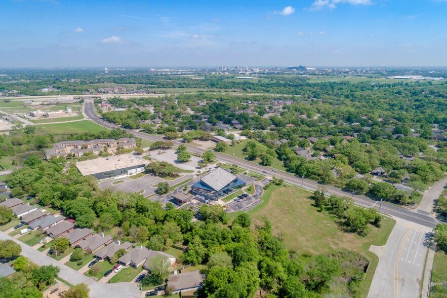 More Photos Of 1920 W Villa Maria Rd, Bryan Medical For Lease