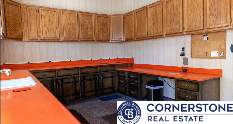 More Photos Of 1216 E 2nd St, Casper Office For Sale