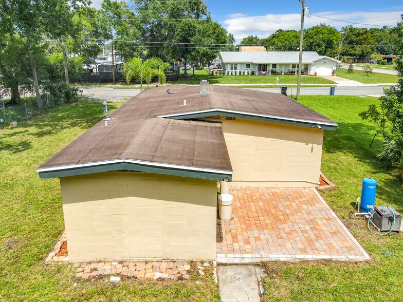 More Photos Of 1906 Murdock Blvd, Orlando Office For Lease
