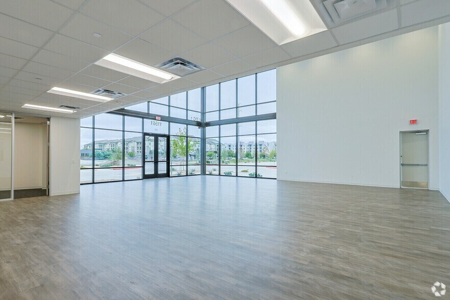 More Photos Of Hero Way West, Leander Unknown For Lease