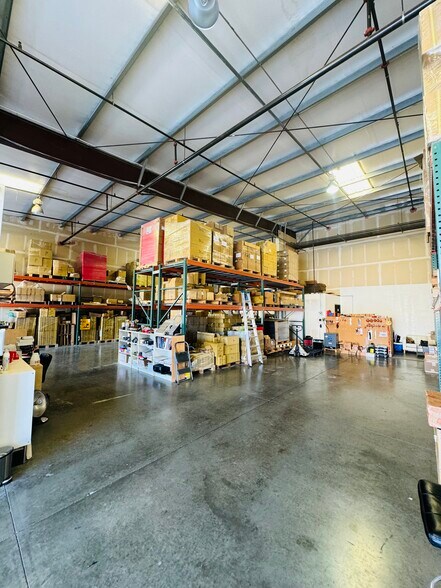 More Photos Of 17600-17722 Murphy Pky, Lathrop Warehouse For Sale