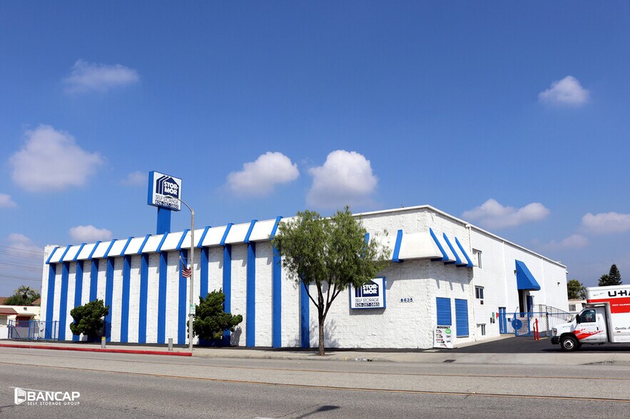 More Photos Of 8635 Valley Blvd, Rosemead Self Storage For Sale