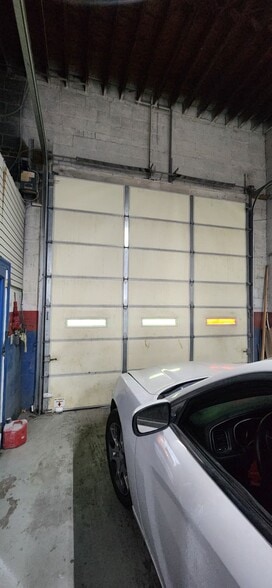 More Photos Of 720 E Saint Georges Ave, Linden Warehouse For Sale