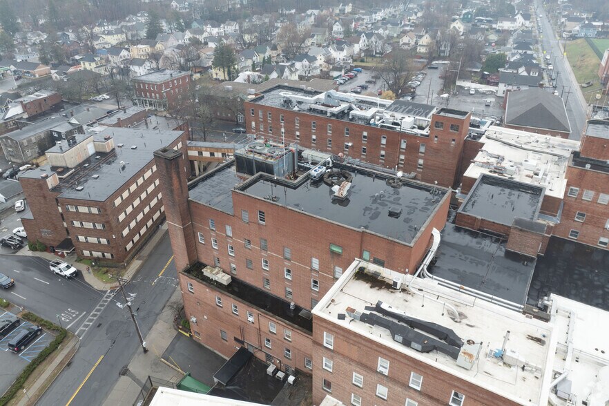 More Photos Of 368 Broadway, Kingston Office Residential For Sale