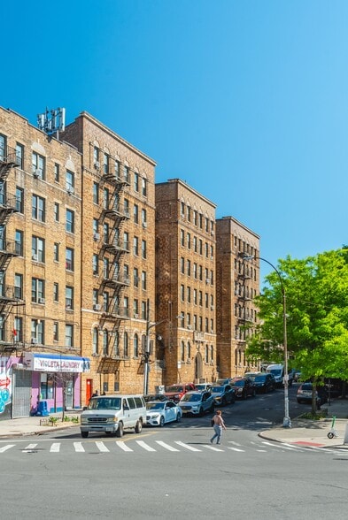 More Photos Of 2300 Sedgwick Ave, Bronx Apartments For Sale