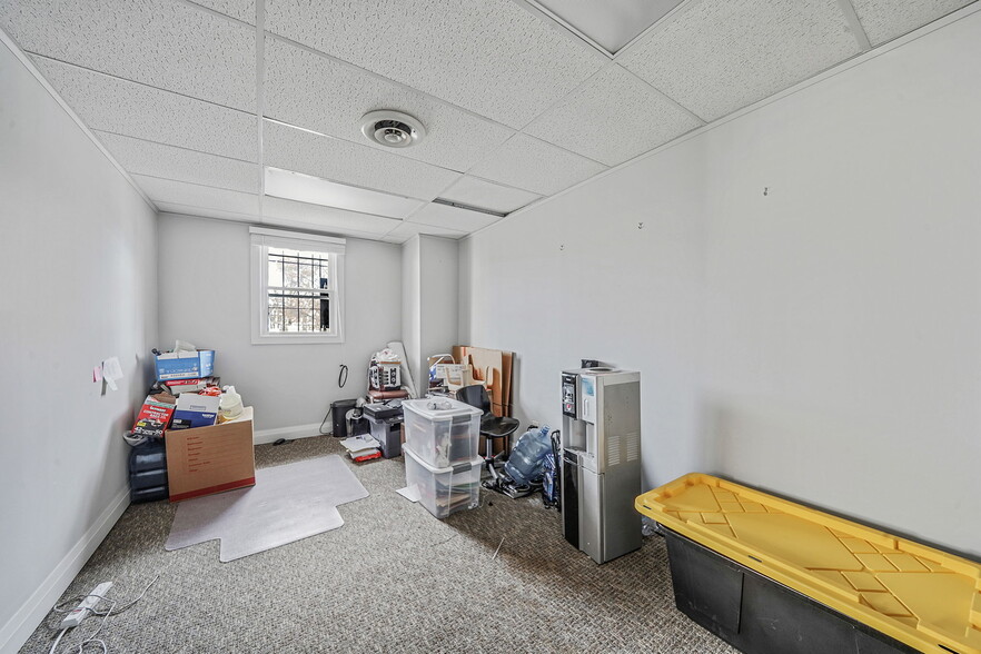 More Photos Of 203 Rockaway Ave, Valley Stream Office For Sale