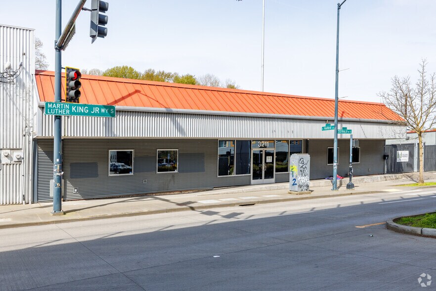 More Photos Of 3211 Martin Luther King Jr Way S, Seattle Warehouse For Sale