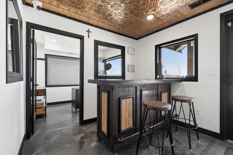 More Photos Of 214 S Airport Rd, Washington General Retail For Sale