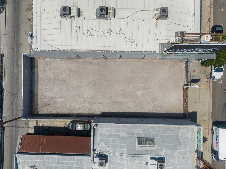 More Photos Of 133 N La Brea Ave, Los Angeles Parking Lot For Sale