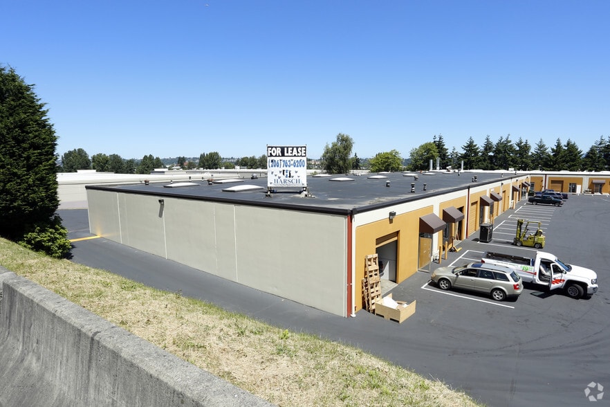 More Photos Of 420 S 96th St, Seattle Unknown For Lease