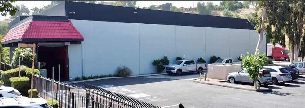 More Photos Of 1275 E Highland Ave, San Bernardino Warehouse For Sale