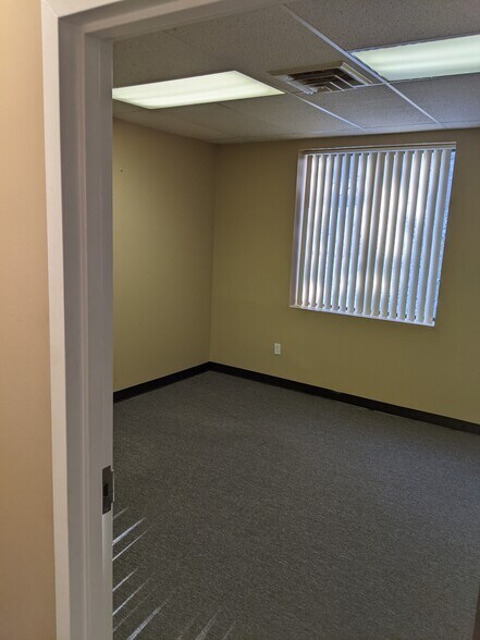 More Photos Of 8441 Belair Rd, Nottingham Medical For Lease