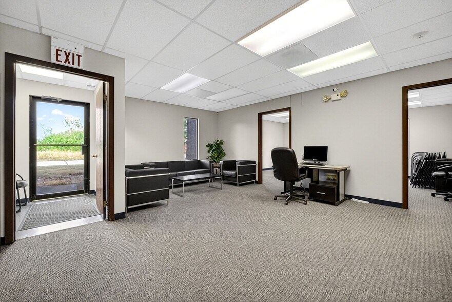 More Photos Of 7027 Spinach Dr, Mentor Warehouse For Sale
