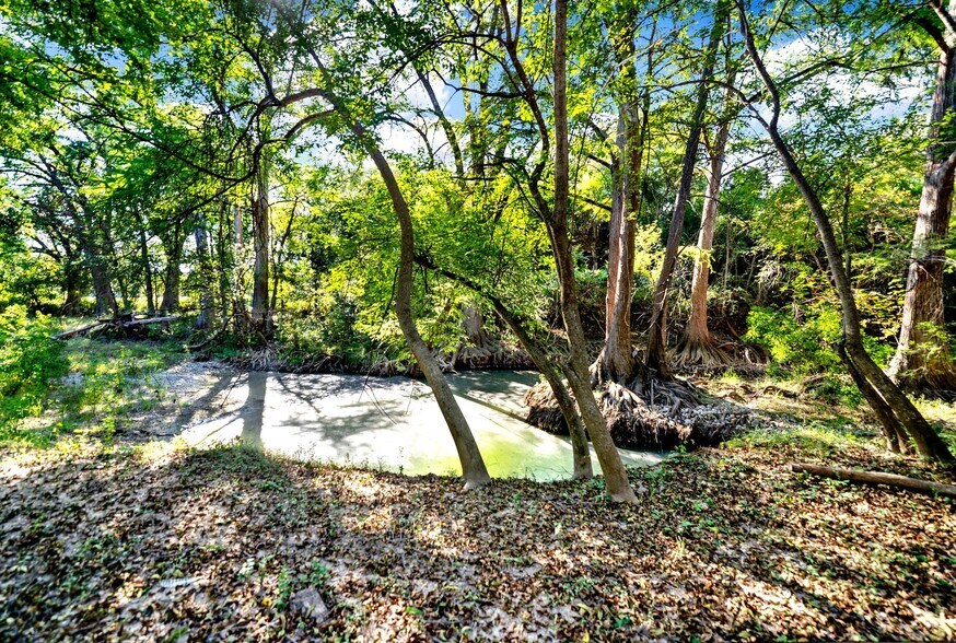 More Photos Of 1877 County Road 4713, La Coste Land For Sale