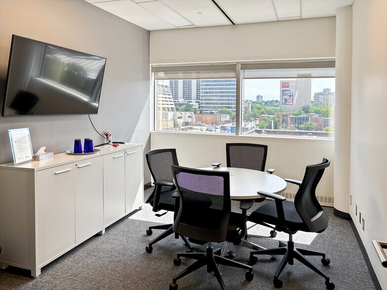 More Photos Of 111 2 Ave S, Saskatoon Coworking Space