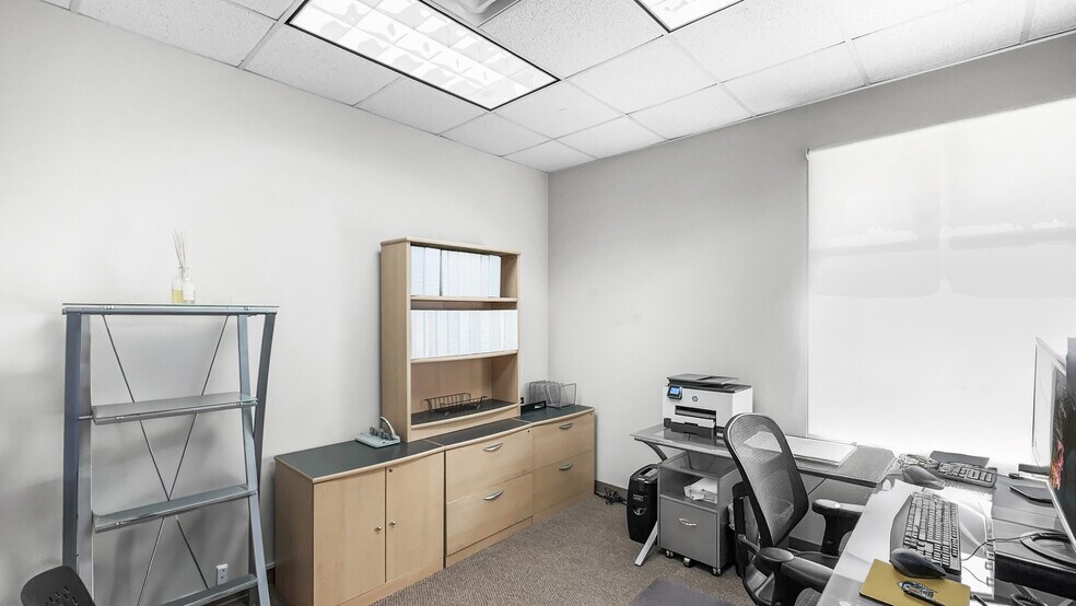 More Photos Of 2400 S Cimarron Rd, Las Vegas Office For Lease