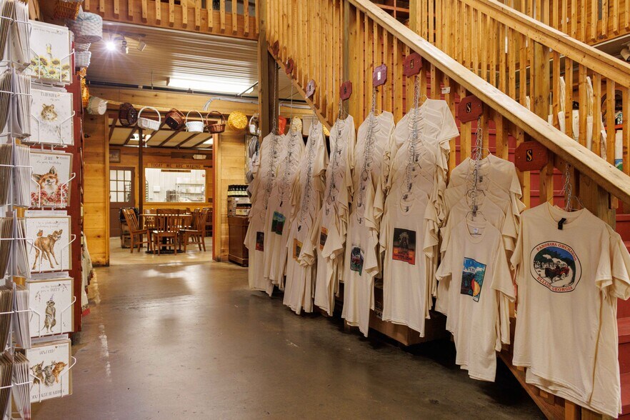 More Photos Of 63 Talona Spur Rd, Ellijay Freestanding For Sale