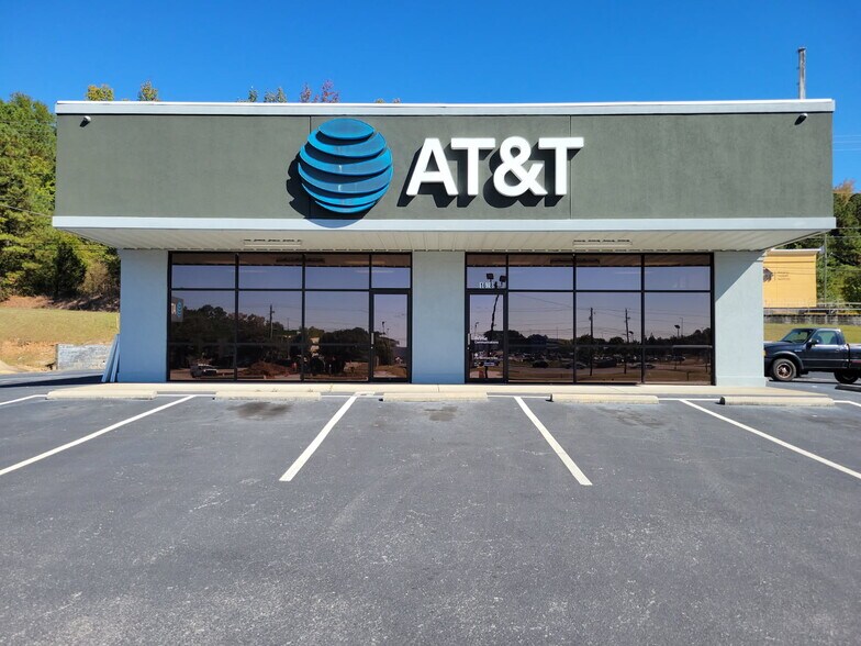 More Photos Of 1628 Pelham Rd S, Jacksonville General Retail For Sale