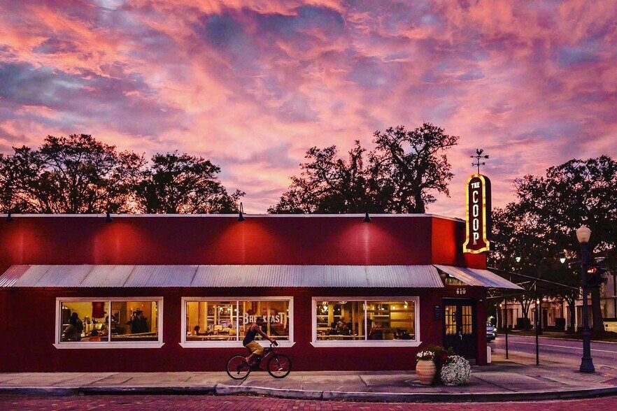 More Photos Of 610 W Morse Blvd, Winter Park Restaurant For Lease