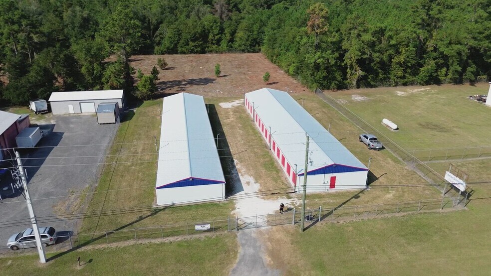 Primary Photo Of 3010 NW Us Highway 41, Lake City Self Storage For Sale