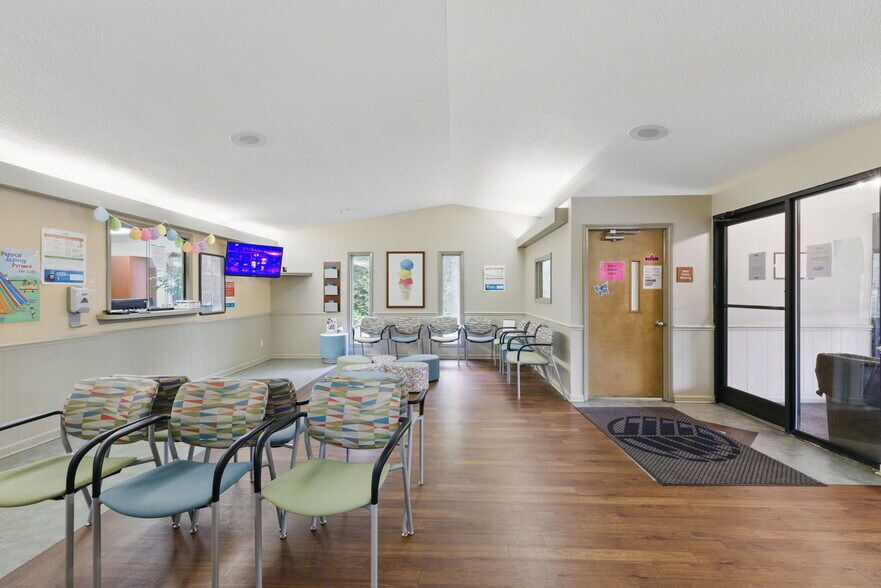 More Photos Of 141 Tryon Rd, Rutherfordton Healthcare For Lease