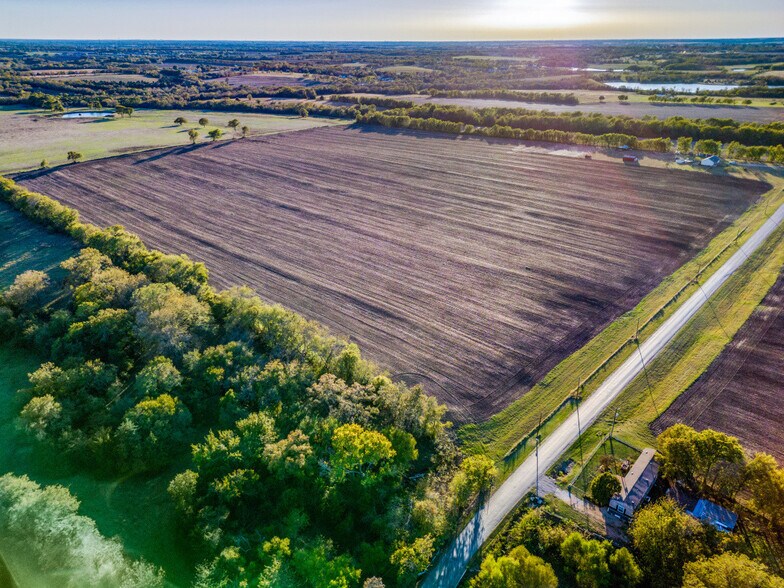 More Photos Of 1862 Enloe Rd, Howe Land For Sale