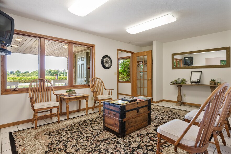 More Photos Of 7550 Rote Rd, Rockford Medical For Sale