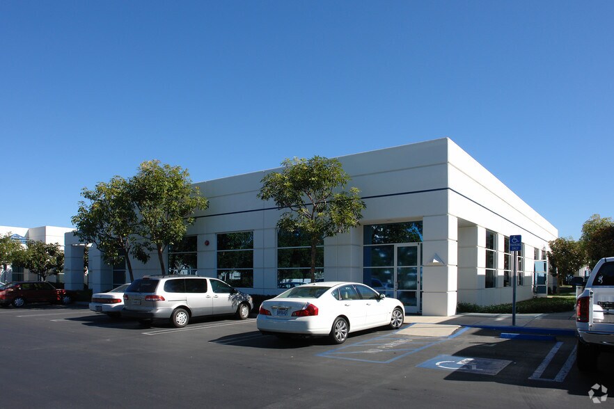 More Photos Of 16261 Laguna Canyon Rd, Irvine Office For Lease