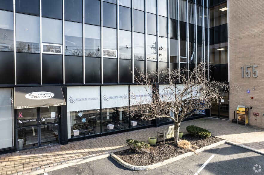 More Photos Of 155 N Dean St, Englewood Office For Lease