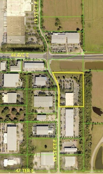 More Photos Of 4515 E 19th St, Bradenton Light Manufacturing For Lease