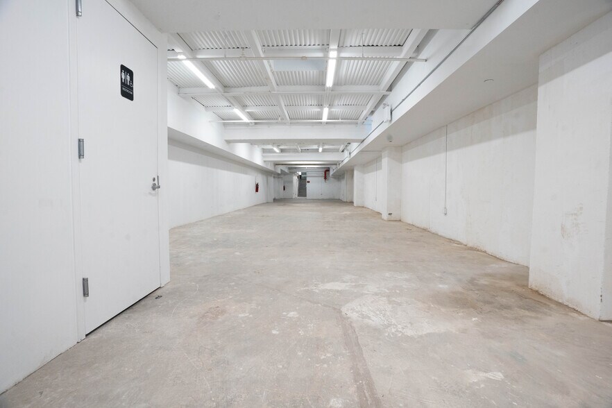 More Photos Of 25 Great Jones St, New York Apartments For Lease