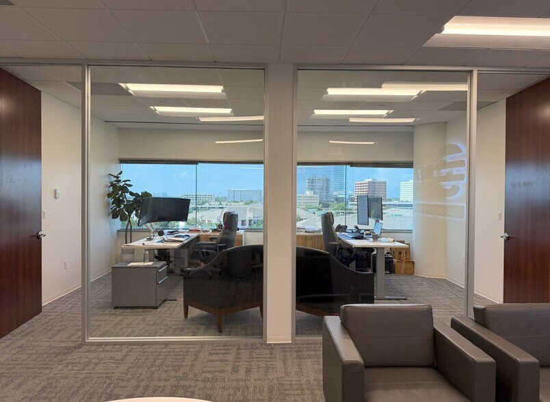 More Photos Of 3355 W Alabama St, Houston Office For Lease