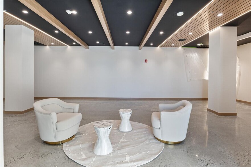 More Photos Of 347 Flushing Ave, Brooklyn Office For Lease