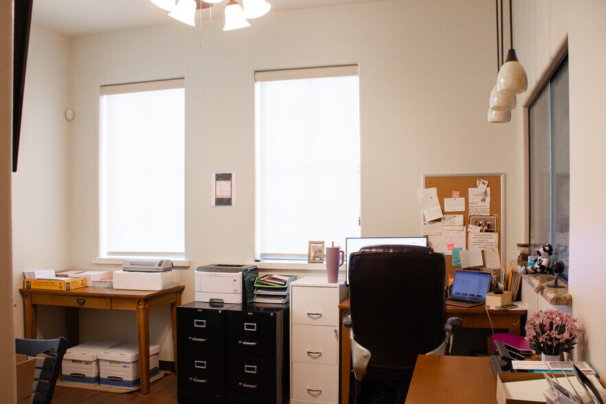 More Photos Of 4508 Mills Park Cir, College Station Medical For Lease