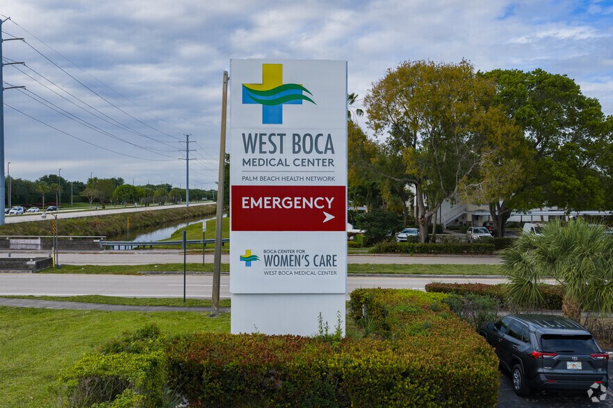 More Photos Of 9970 S Central Park Blvd, Boca Raton Medical For Lease