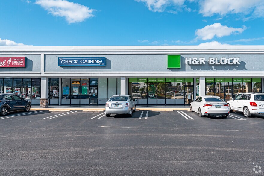 More Photos Of 4869-4975 Okeechobee Blvd, West Palm Beach Unknown For Lease