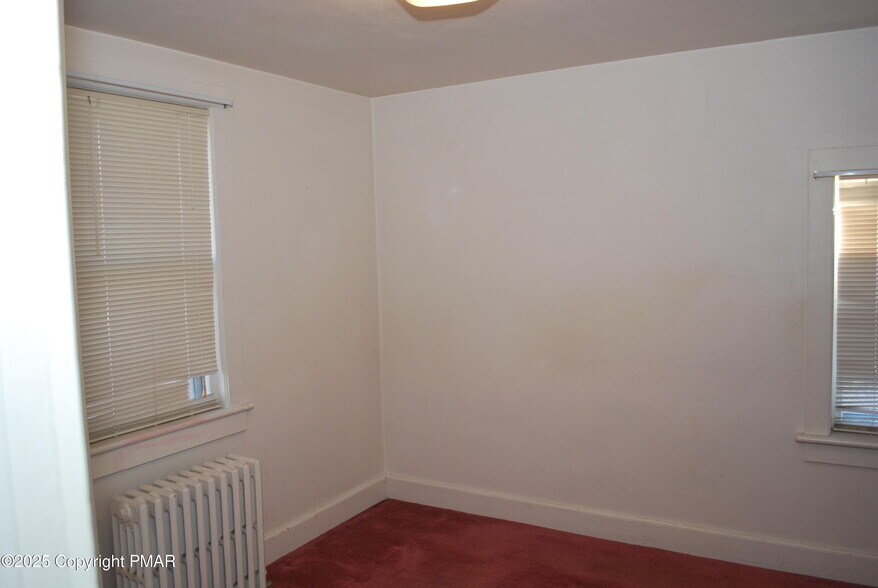 More Photos Of 630 N Courtland St, East Stroudsburg Multifamily For Sale